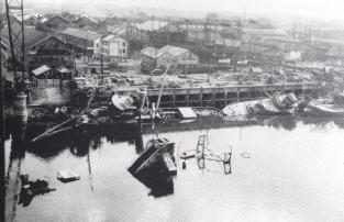 destruction du port de nantes par les allemands le 11 aout 44